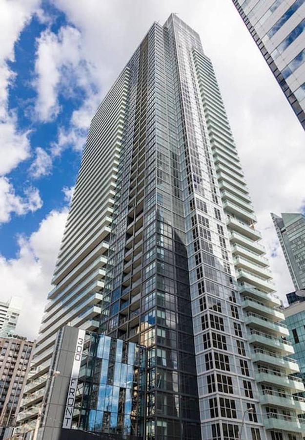 多伦多Stunning Views Of Downtown - Luxury High Rise With King Bed!别墅 外观 照片